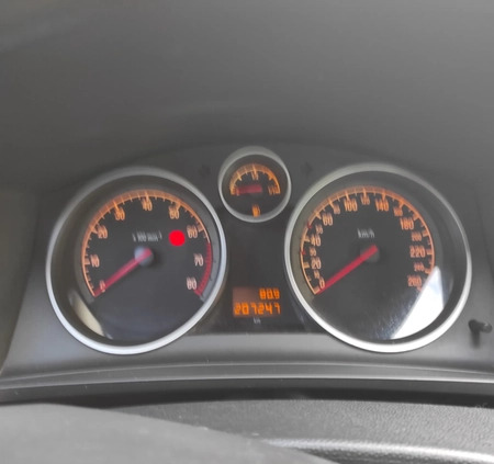 Opel Zafira cena 17000 przebieg: 208000, rok produkcji 2009 z Łódź małe 67